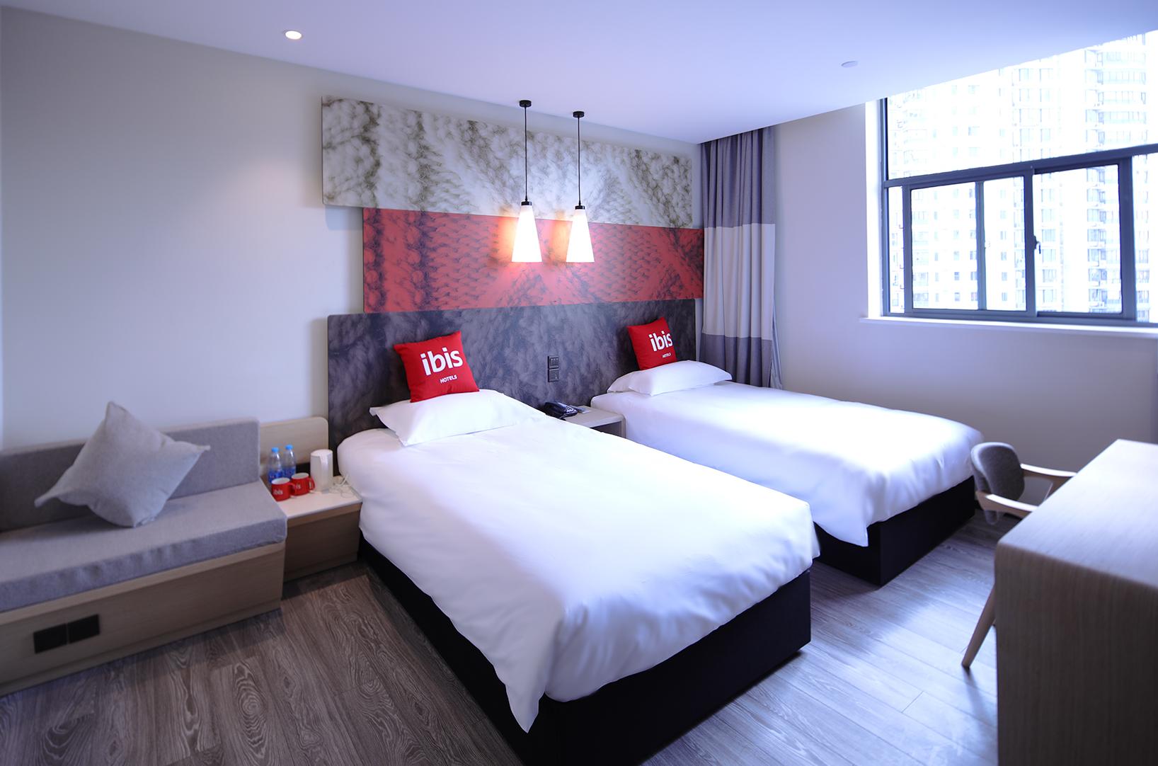 Ibis Shanghai Changshou Road Hotel Zewnętrze zdjęcie