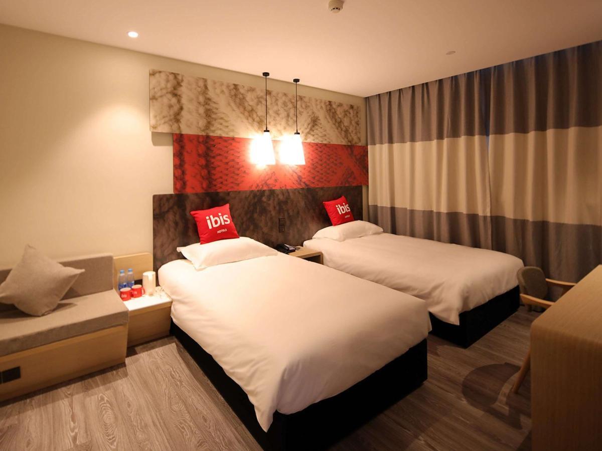 Ibis Shanghai Changshou Road Hotel Zewnętrze zdjęcie