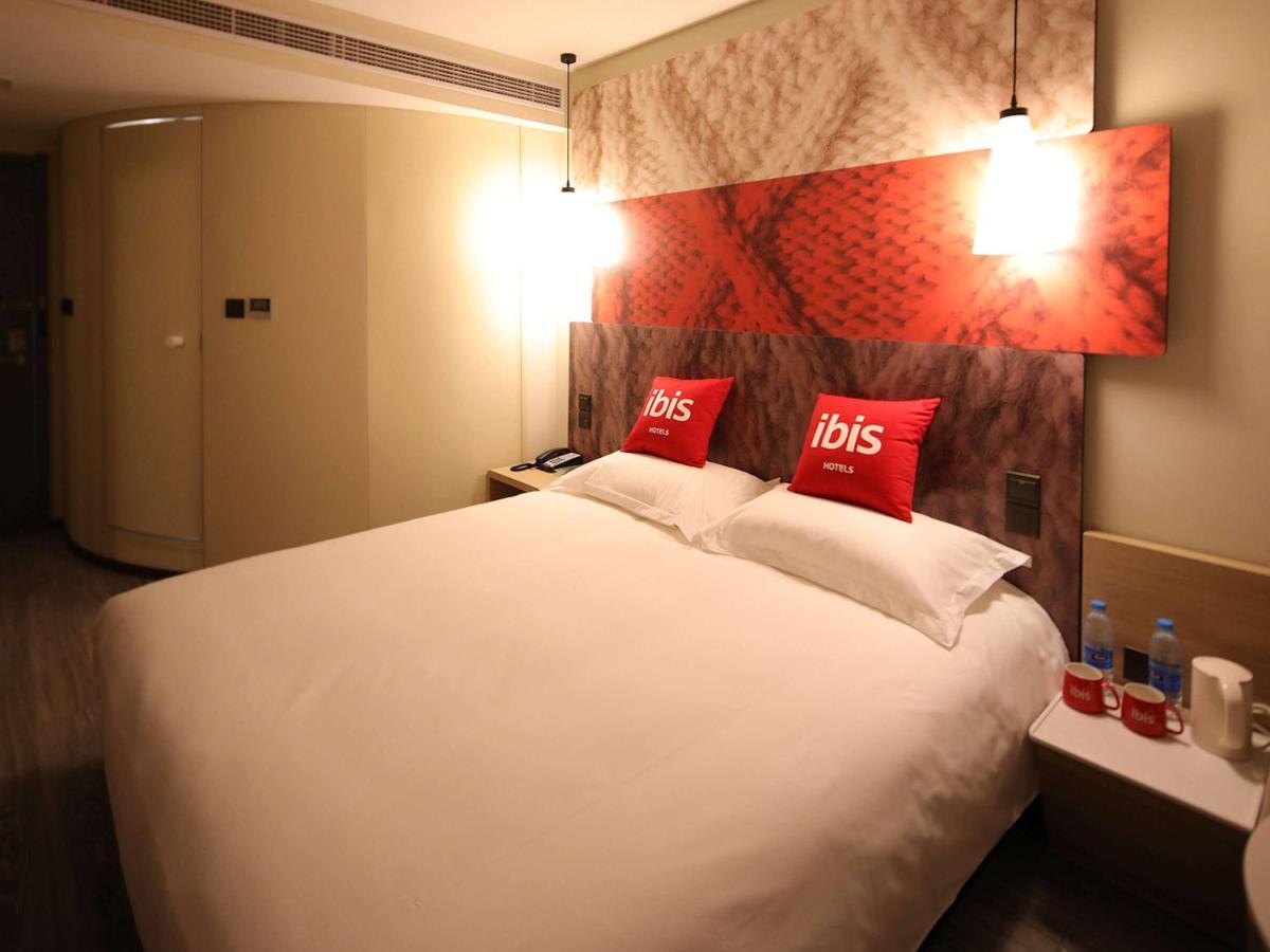 Ibis Shanghai Changshou Road Hotel Zewnętrze zdjęcie